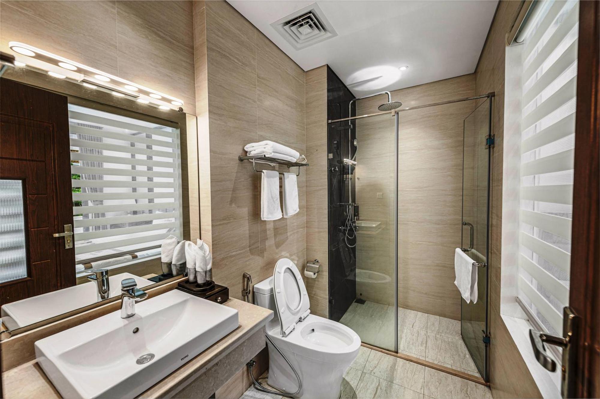 Harmony Halong Hotel Ha Long Exterior foto